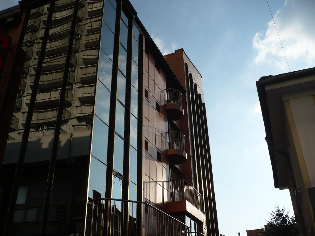 Citius Hotel Varna Extérieur photo