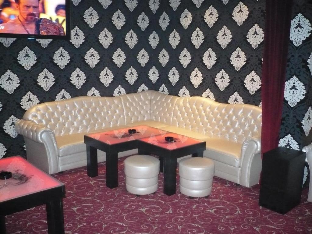 Citius Hotel Varna Extérieur photo
